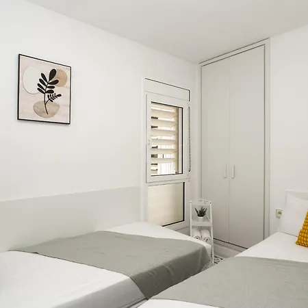 Bitacora Comfortable Quiet Flat Near The アパート リョレート・デ・マル