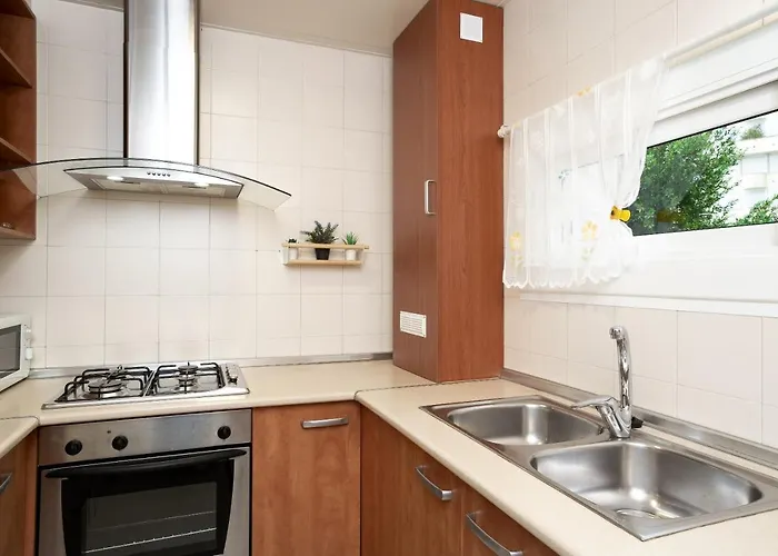 Bitacora Comfortable Quiet Flat Near The דירה